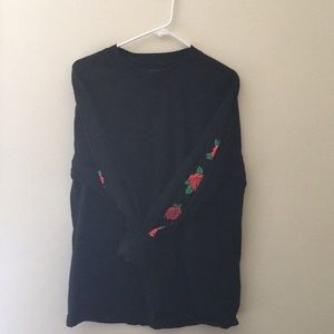Rose long sleeve black T